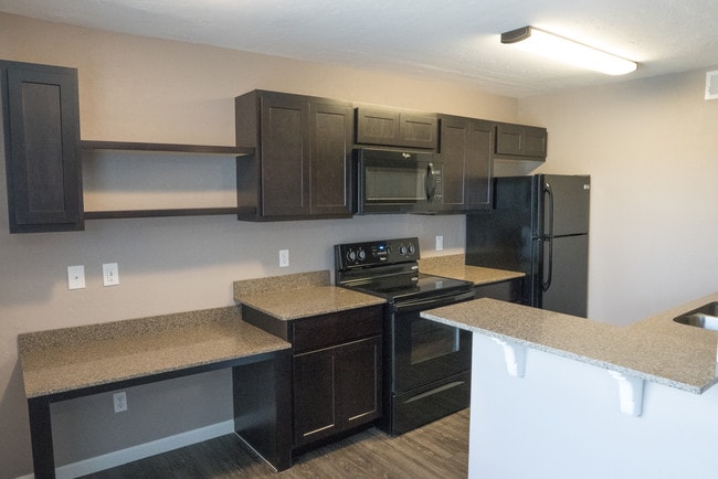 Reeds Landing Apartments