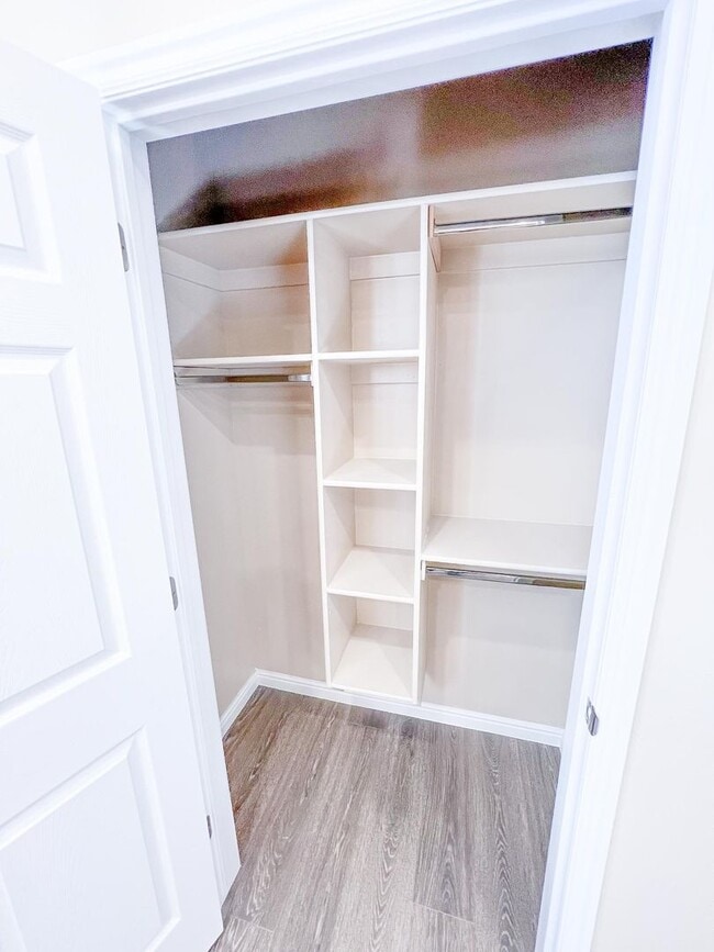 Photo - S101 Studio *utilities included*