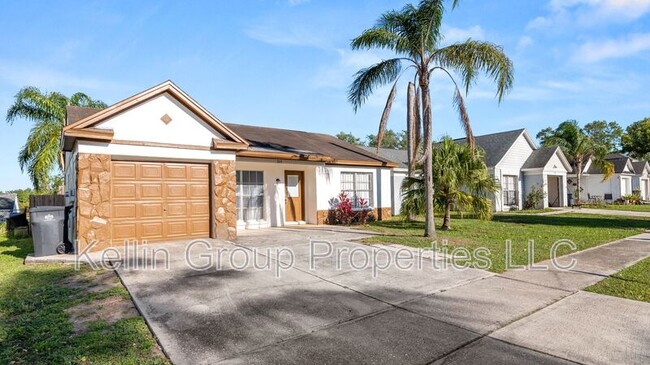 Photo - 303 Regal Park Dr