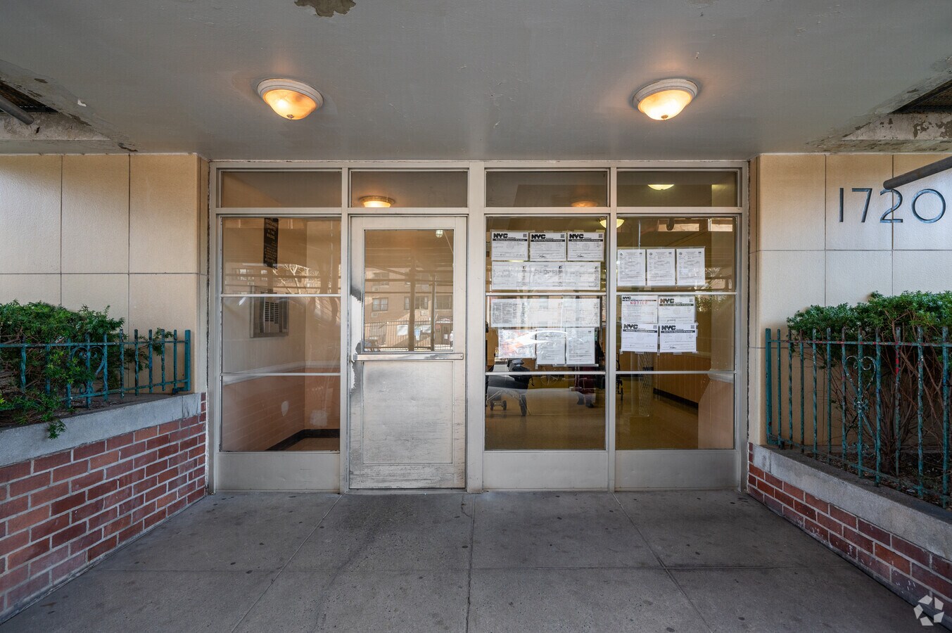 Entrance - Mayflower Terrace