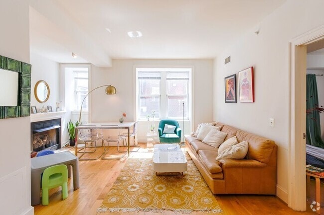 Building Photo - 1750 16th St NW Rental