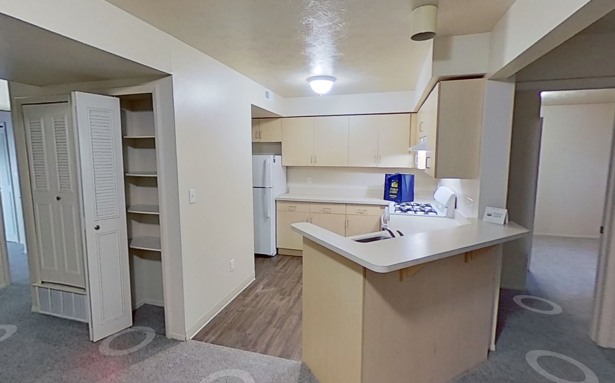 Photo - Indian Lakes Apartments