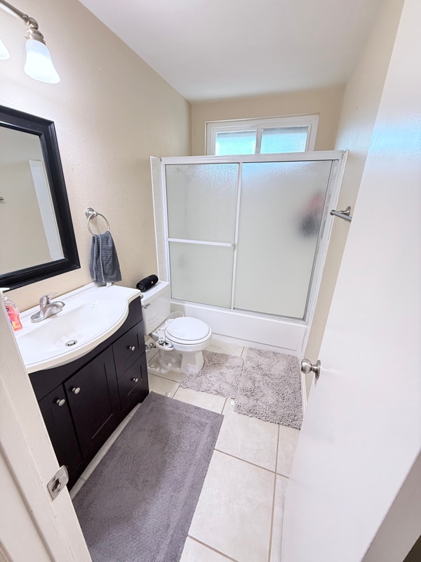 Photo - 9645 St George St