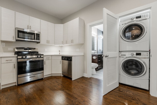 Photo - 2754 N Richmond St Apartments Unit 1