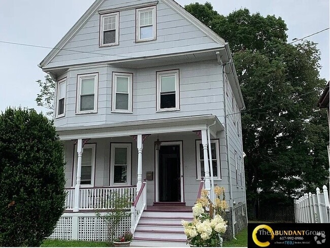 Building Photo - 71 Fairbanks St Rental