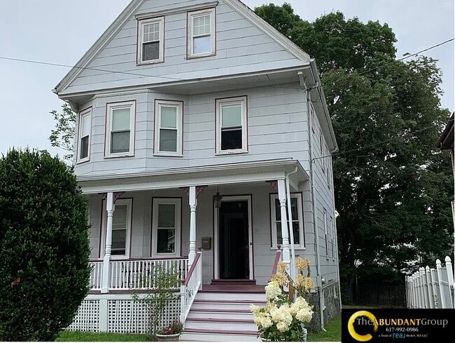 Photo - 71 Fairbanks St House