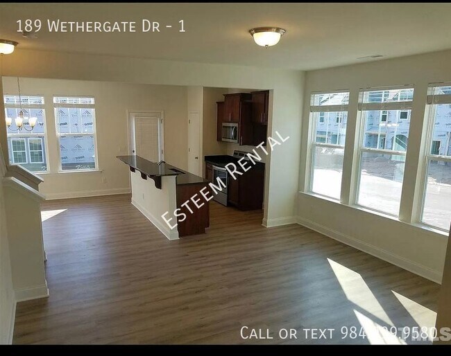 Photo - 189 Wethergate Dr