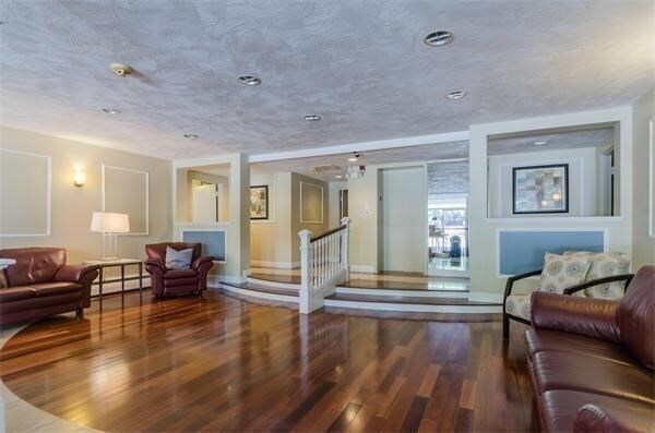 Photo - 50 Green St Unit 109