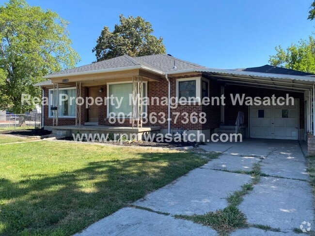 Building Photo - Take a Look at This 4 Bedroom 2 Bathroom H... Rental
