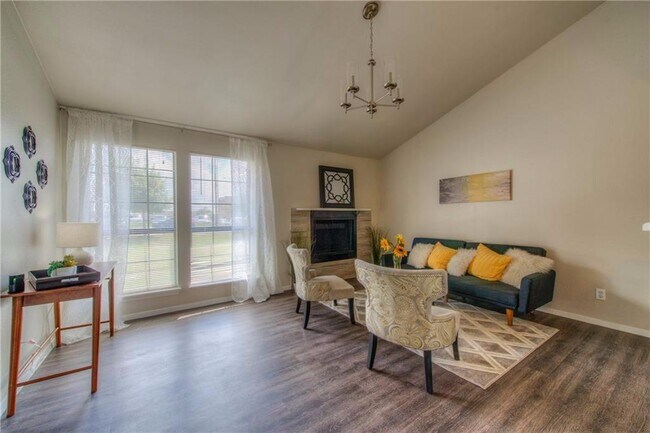 Photo - 9412 Teasdale Terrace