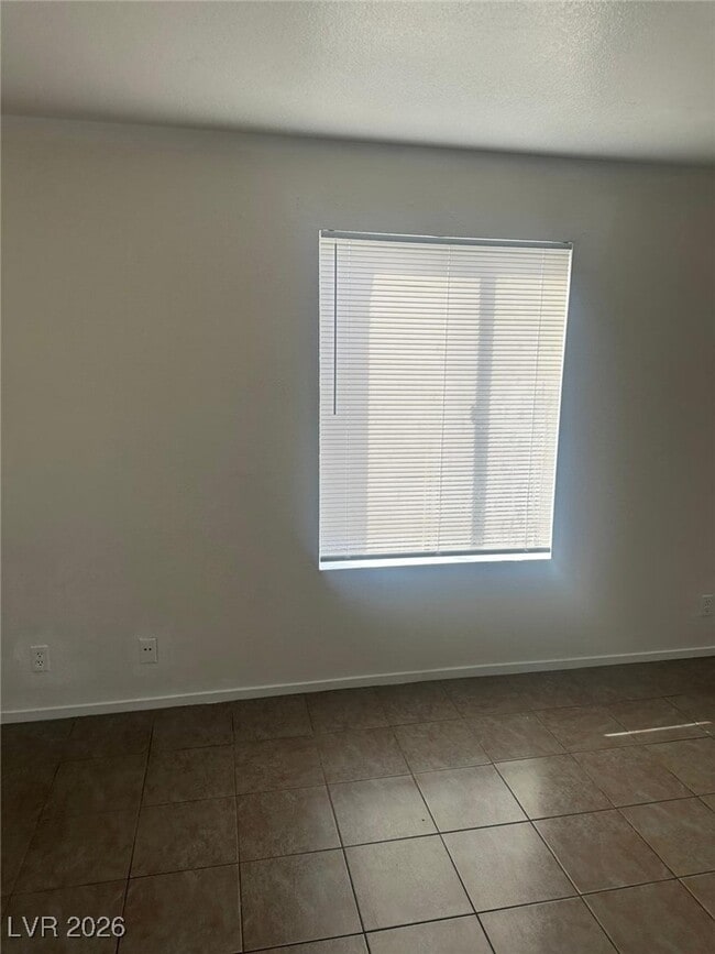 Photo - 4961 Apollostar Ct Unidad 2