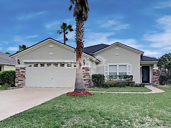 Photo - 562 MacKenzie Cir