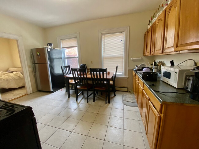 Photo - 103 Calumet St