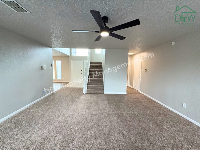 Photo - For Lease: Beautifully Remodeled 3-Bed Two-Story in Quiet DeSoto Neighborhood