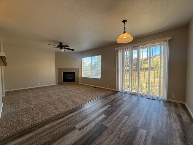 Photo - Stylish Comfort and Modern Living in the H...