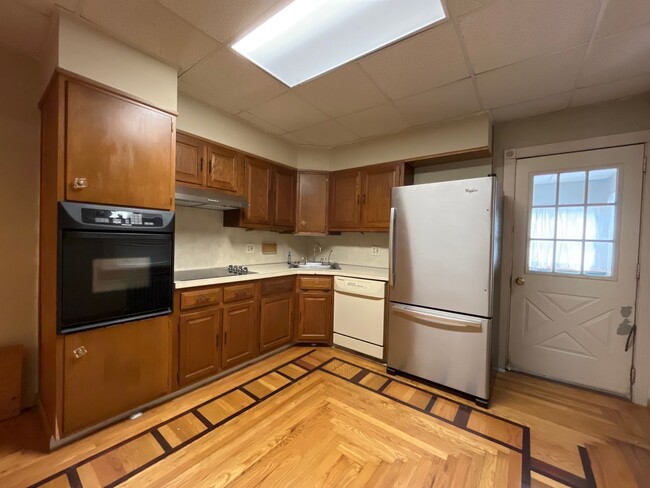 Photo - Charming 2-Bedroom Home with Modern Amenit...