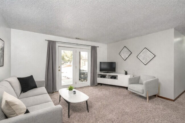 Thunder Ridge Apartments