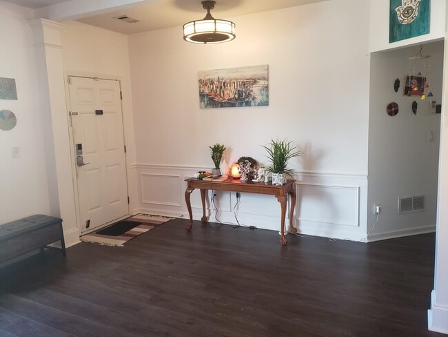 Photo - 6435 Whirlaway Dr