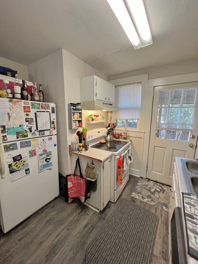 Photo - 101 S Meridian St House