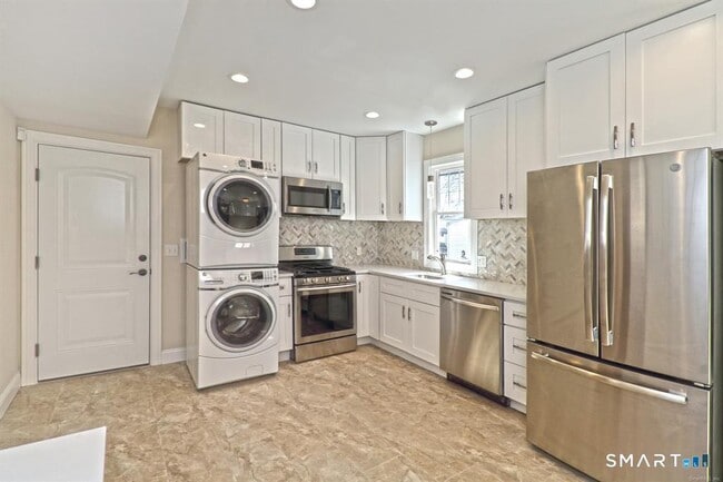 Photo - 67 Anderson Ave