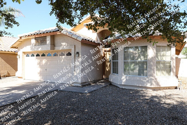 Photo - 3930 E Harvard Ave