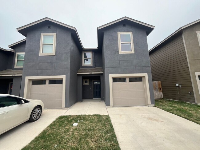 Building Photo - 6311 Luglio Lane #104, San Antonio, TX 78233