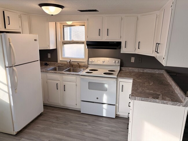 Photo - Lovely 3-Bedroom Ranch Style Home!