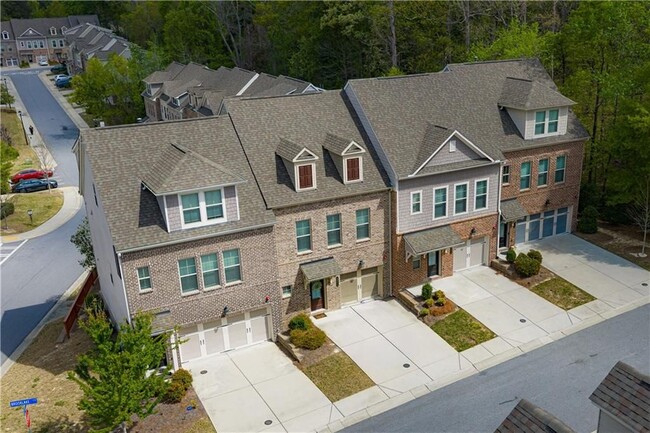 Building Photo - 6501 Brooklake Ct SE