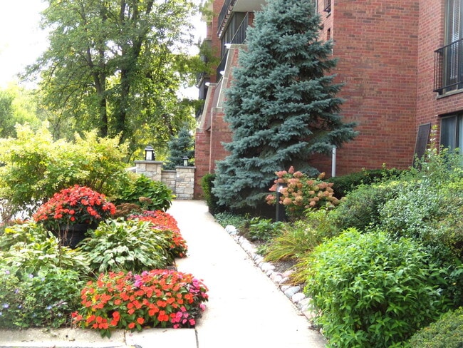 Photo - 125 Acacia Cir Unit 110