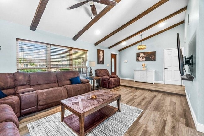 Photo - 1352 Wyndcliff Dr