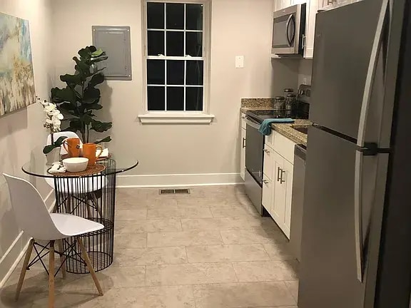 Photo - 709-713 Park Ave