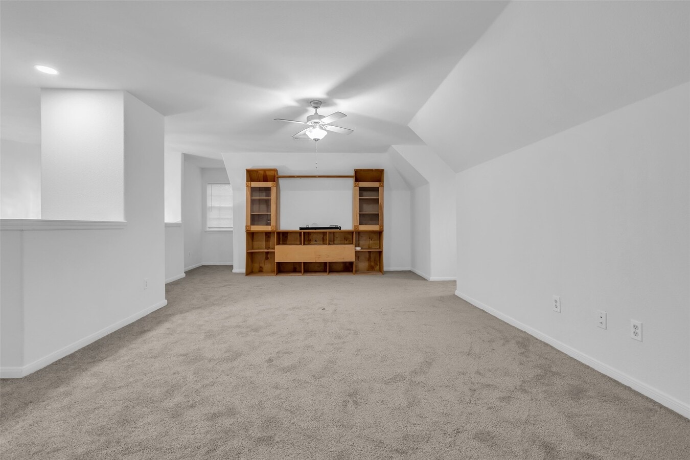 Photo - 701 Ravensworth Dr