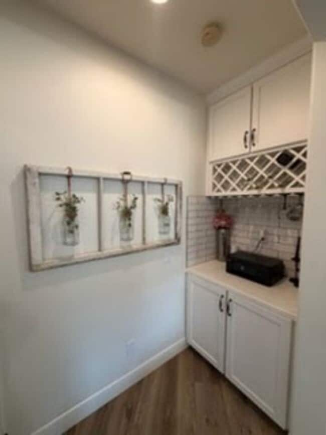 Photo - Spacious 4 Bedroom Home with Outdoor Entertaining Space