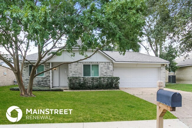 Photo - 7647 Western Oak Ln