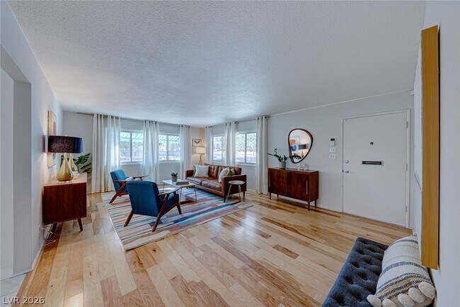 Photo - 1245 S 15th St