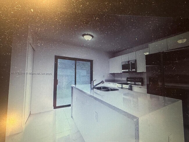 Photo - 1233 NW 9th Ave