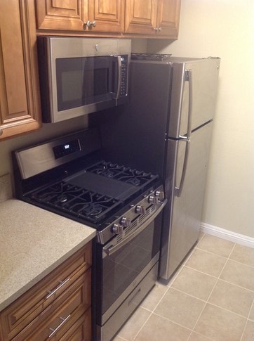 Photo - 1340 N Curson Ave Unit 206