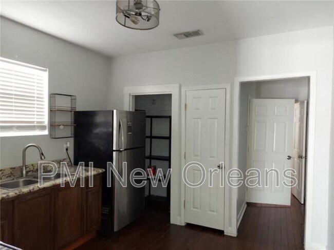 Photo - 3621 Delachaise St