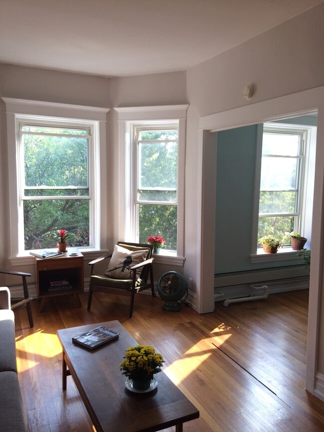 Photo - 1470 W Berwyn Ave Unit 2