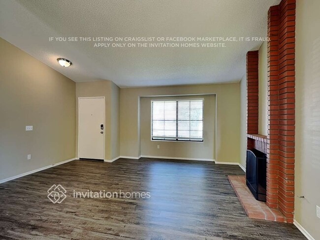 Photo - 30957 Greensboro Dr
