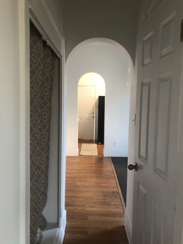 Photo - 114 E 10th St