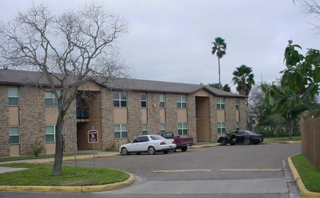 Photo - Villa San Benito Apartments