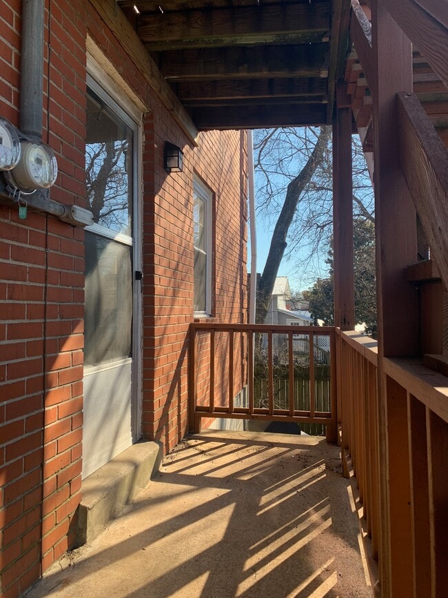 College Street Apartments