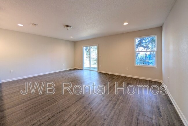 Photo - 2837 Regulus Dr