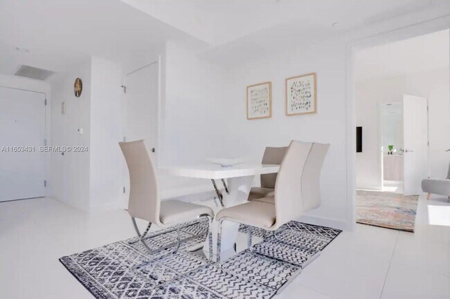 Photo - 501 NE 31st St Unit 3709