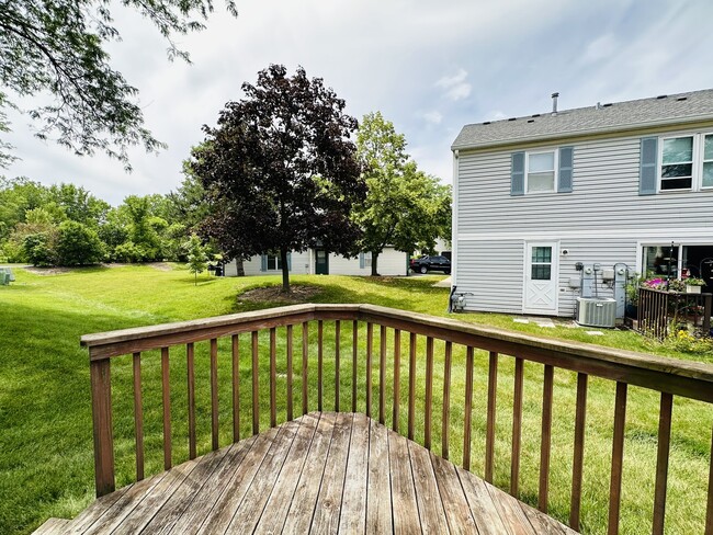 Photo - 2450 Devonshire Ct