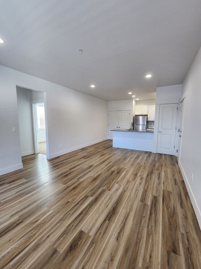 Photo - Beautiful Brand New Modern Apartment Homes... Unit 1065-101