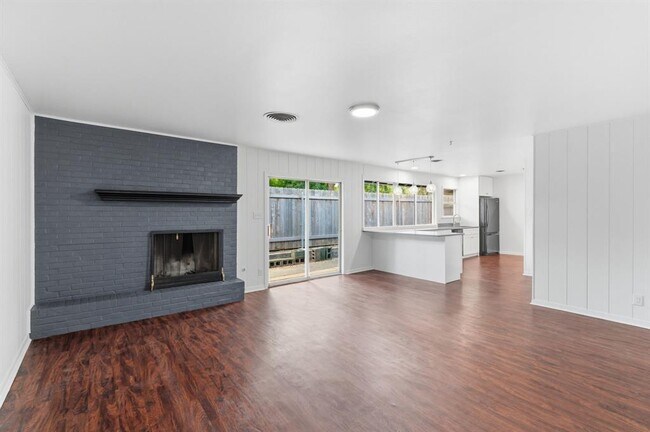 Photo - 6108 Cherrylawn Cir