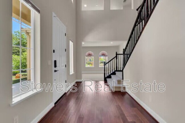 Photo - 521 N Miraloma Ct