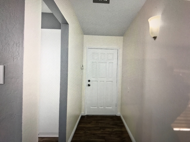 Photo - 1330 N Winery Ave